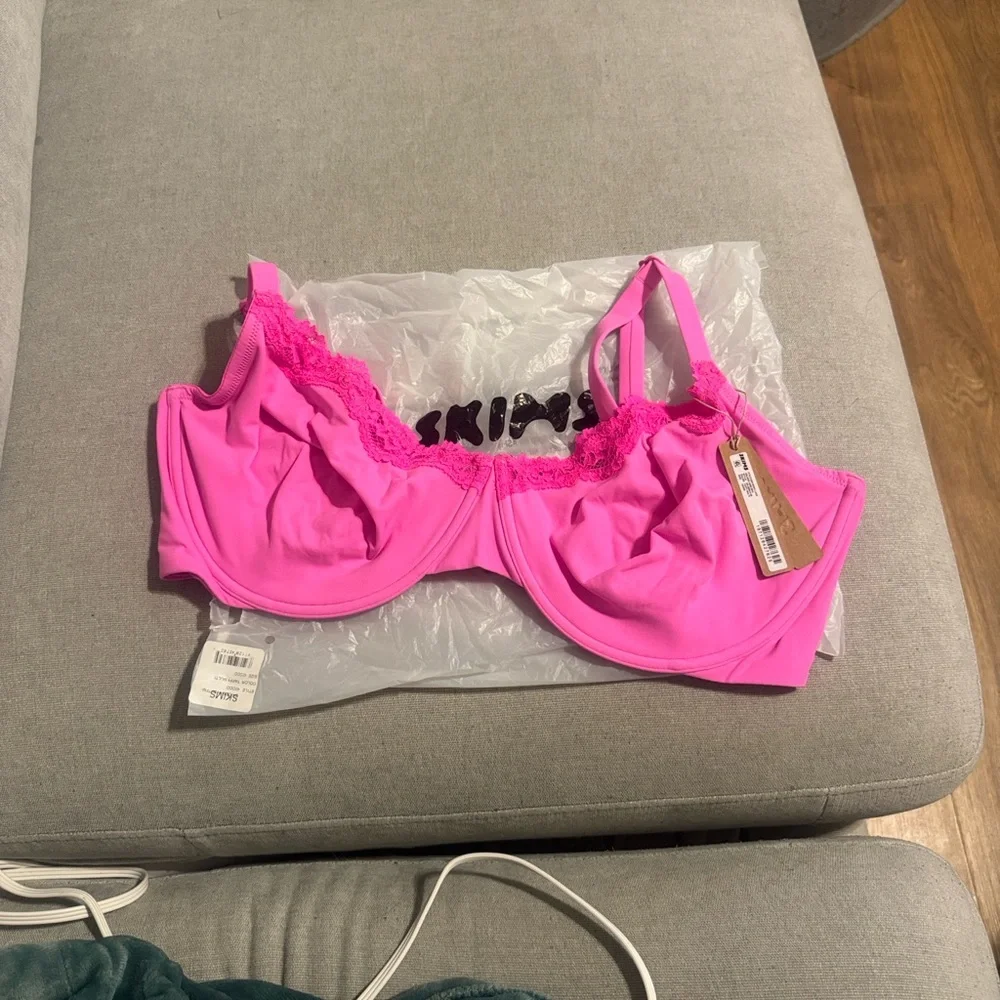Lace Unlined Demi Bra | Fits Everybody | Taffy Multi - Picture 6 of 9